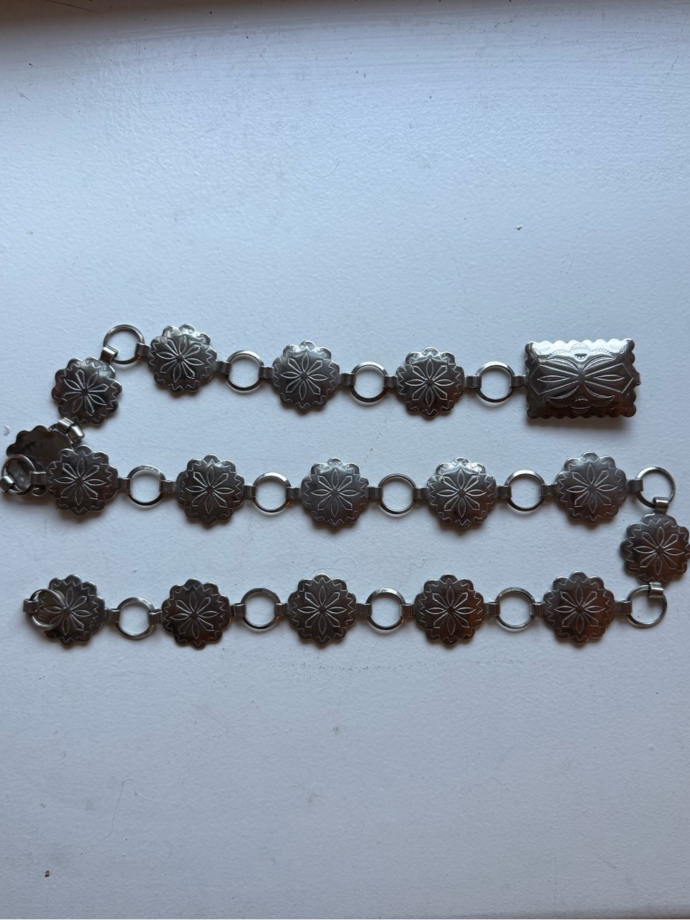 Floral Link Belt in Silver